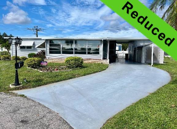 Venice, FL Mobile Home for Sale located at 901 Ybor Bay Indies